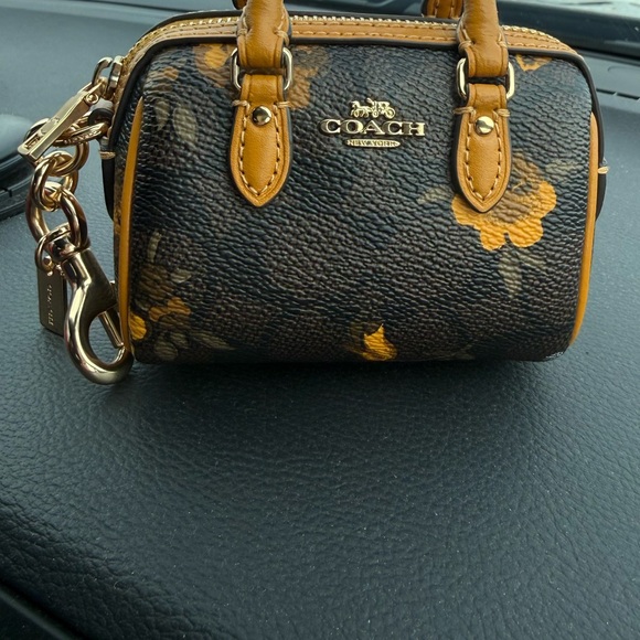 Coach Mini Rowan Bag Charm / Keychain in Signature Canvas with Floral Print Bag - Picture 10 of 12